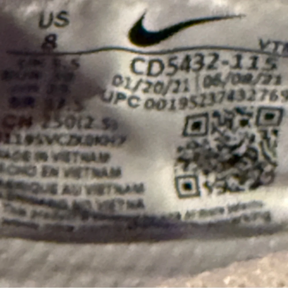 Nike Air Max Excee Women's‎ Shoes Size 8 CD5432-115 White/Sapphire-Pure Violet